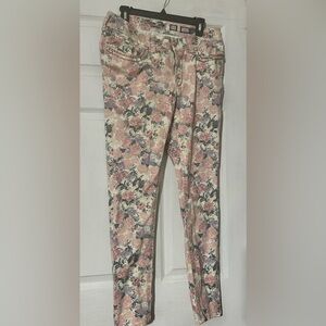 Miss Me Cargo Floral Jeans